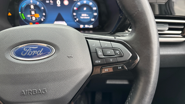 Ford Transit Connect 250 L2 Petrol 1.5 EcoBoost PHEV 150 Limited Van Auto